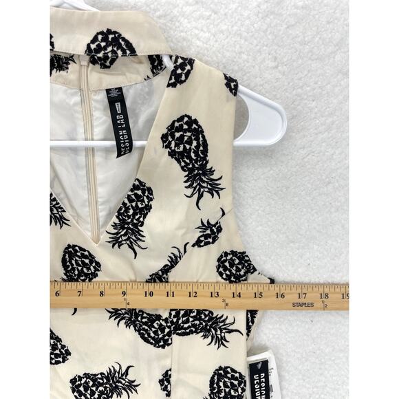Design Lab‎ Lord & Taylor Pineapple Romper Women’s Size S Black Print NWT - Picture 6 of 12